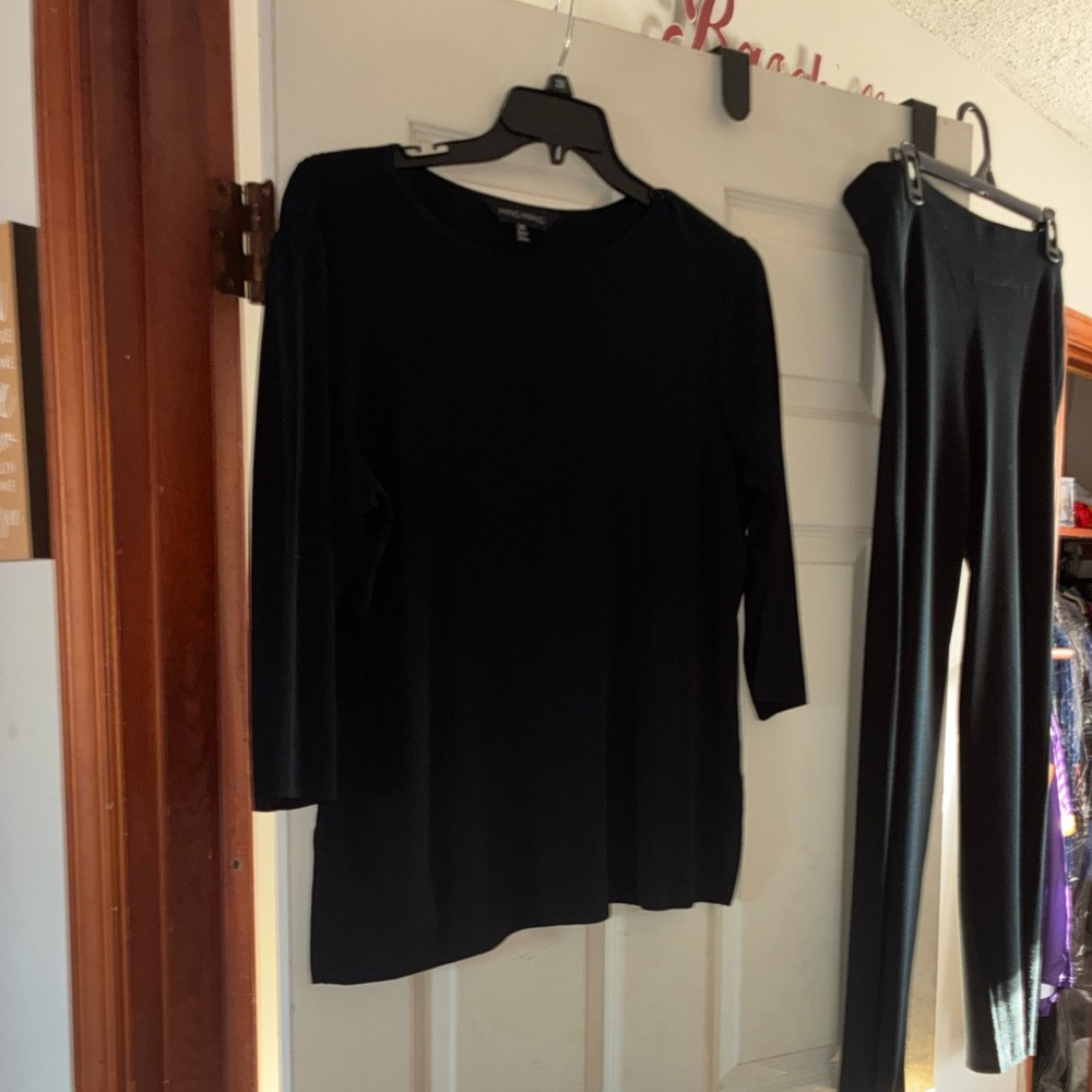 Ming Wang Black Top and Pants Set